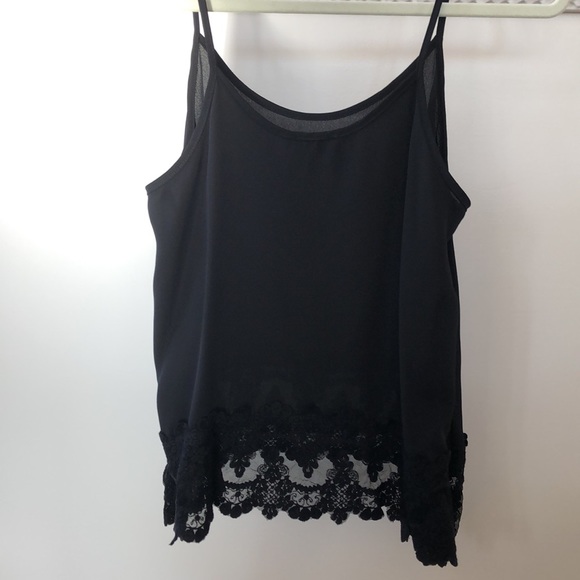 Audrey 3+1 Black Lace Trim Tank - Picture 3 of 4